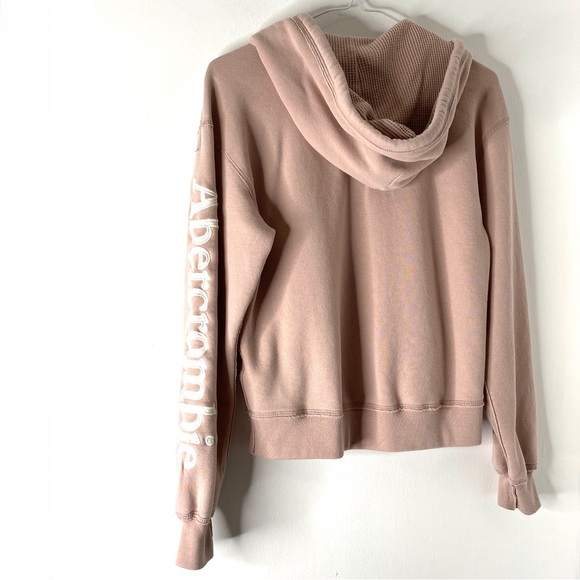 Abercrombie & Fitch Soft Pink Fleece Logo Hoodie - Picture 5 of 6